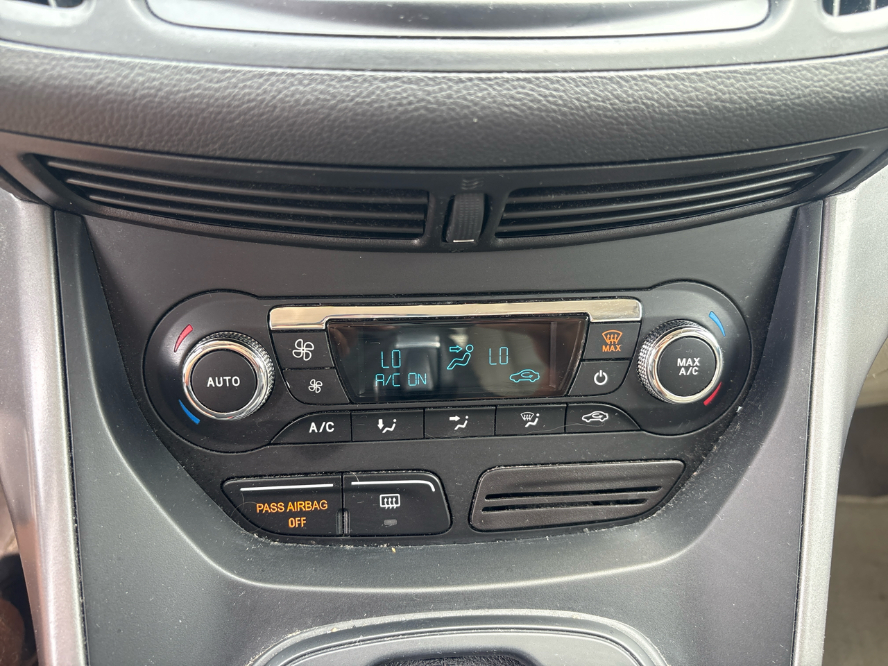 Ford Escape FWD 4dr SE 2016