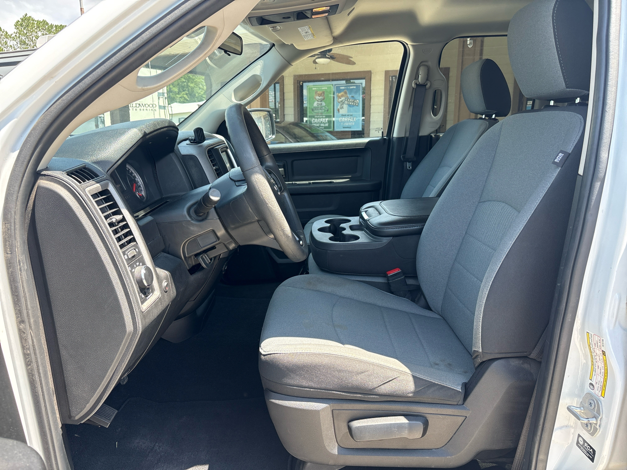 RAM 1500 Classic Tradesman 4x4 Quad Cab 6'4" Box 2024