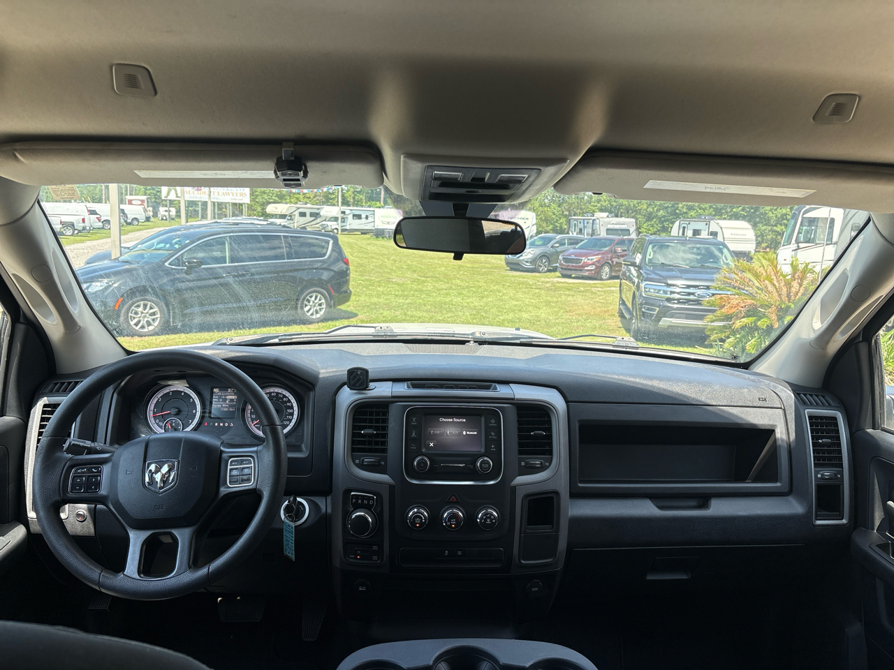 RAM 1500 Classic Tradesman 4x4 Quad Cab 6'4" Box 2024