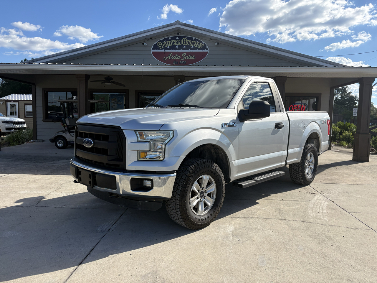 Ford F-150 4WD Reg Cab 141" XLT 2016