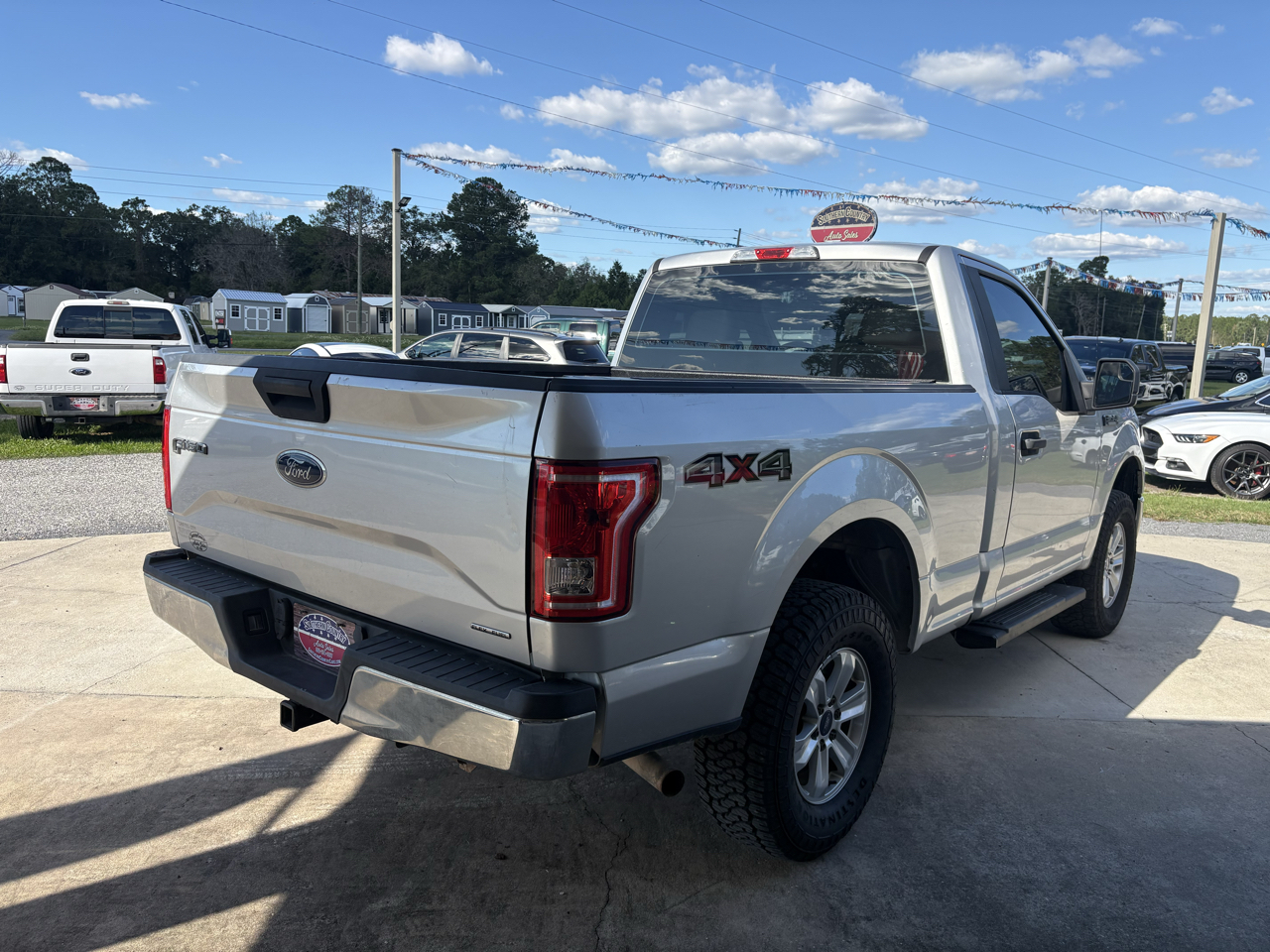 Ford F-150 4WD Reg Cab 141" XLT 2016