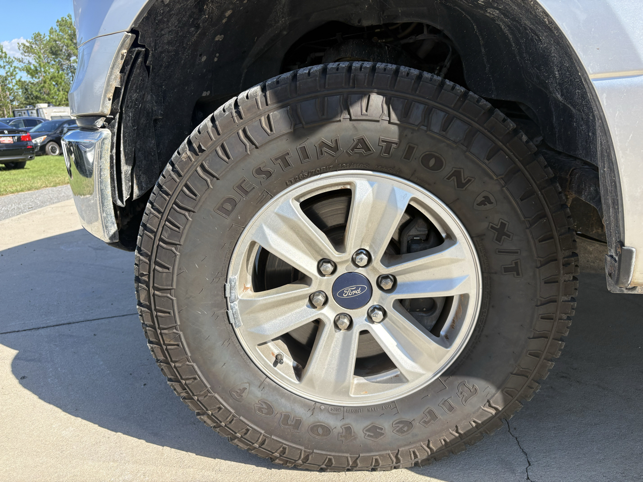 Ford F-150 4WD Reg Cab 141" XLT 2016