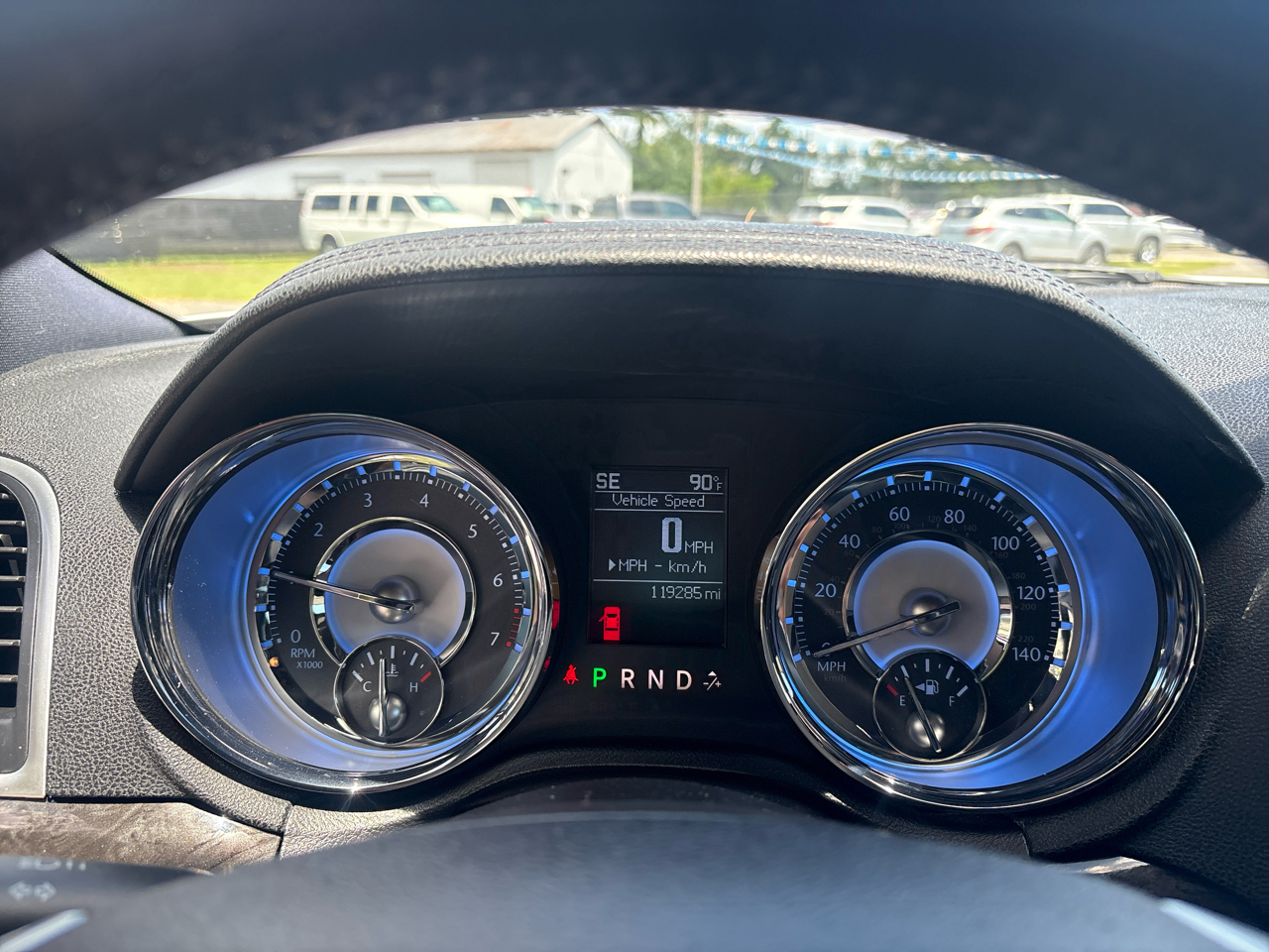 Chrysler 300 4dr Sdn Limited RWD 2011