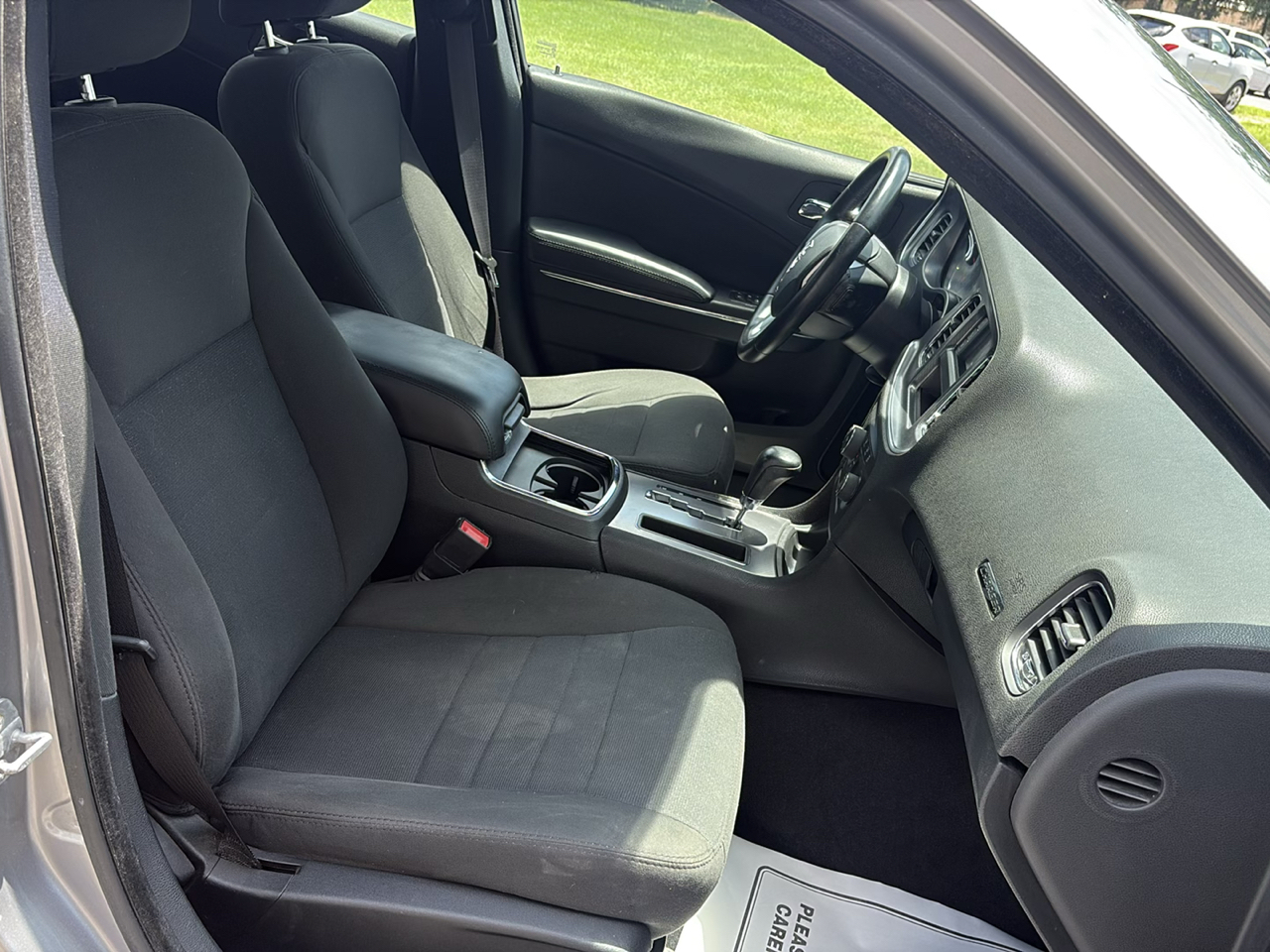 Dodge Charger 4dr Sdn SE RWD 2014