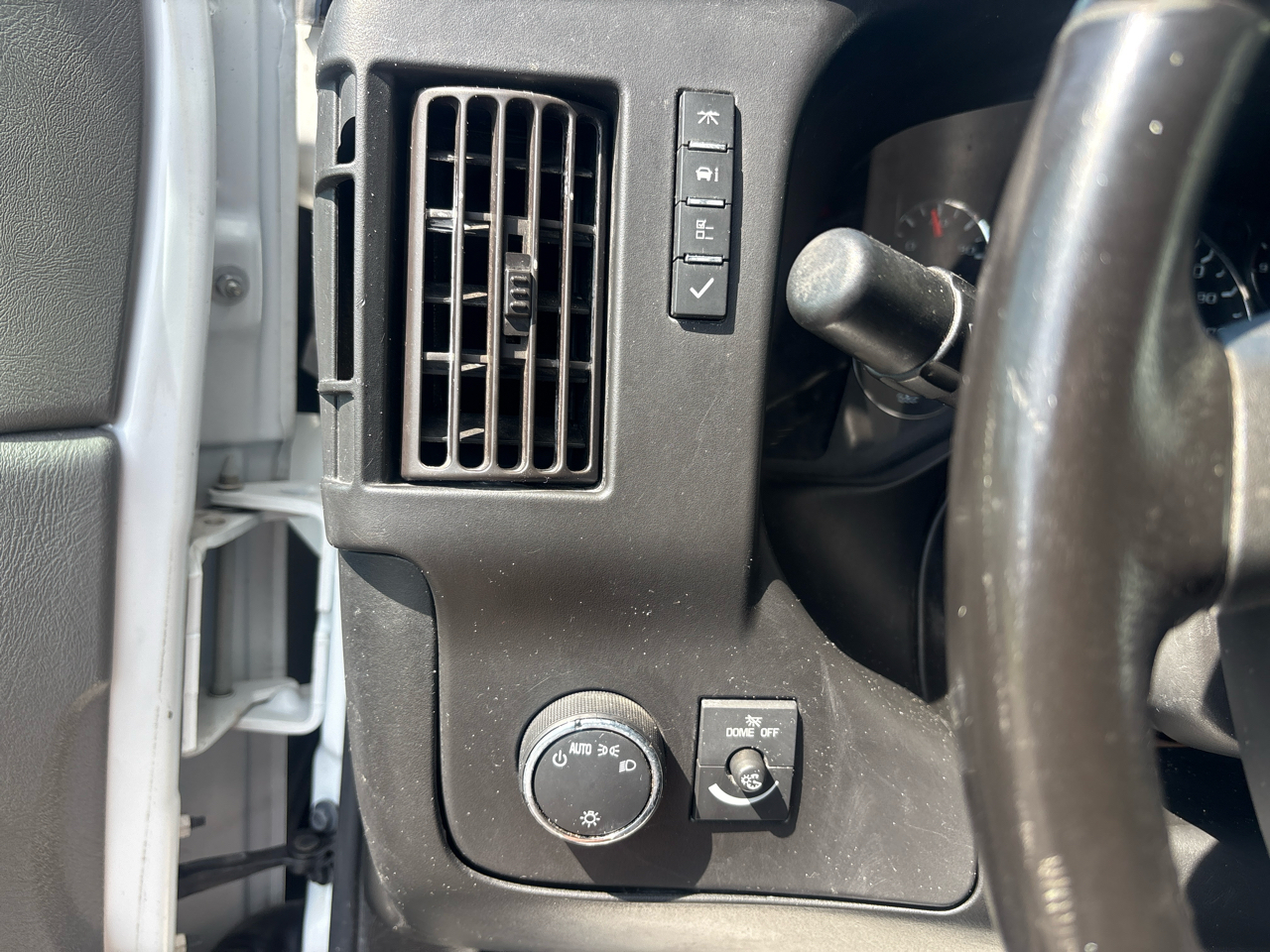 Chevrolet Express Cargo Van RWD 2500 135" 2020