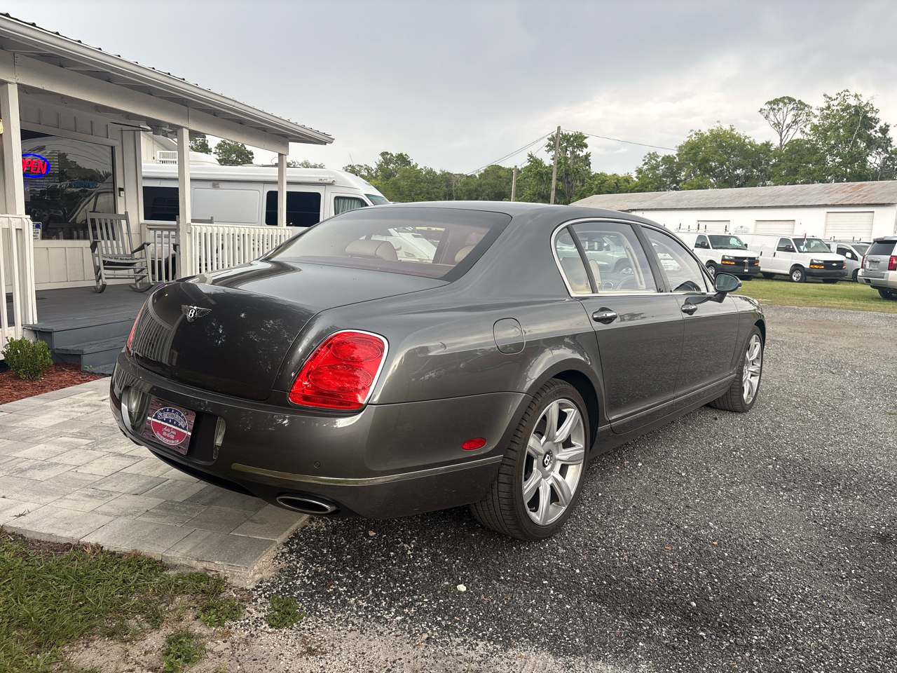 Bentley Continental Flying Spur 4dr Sdn 2009