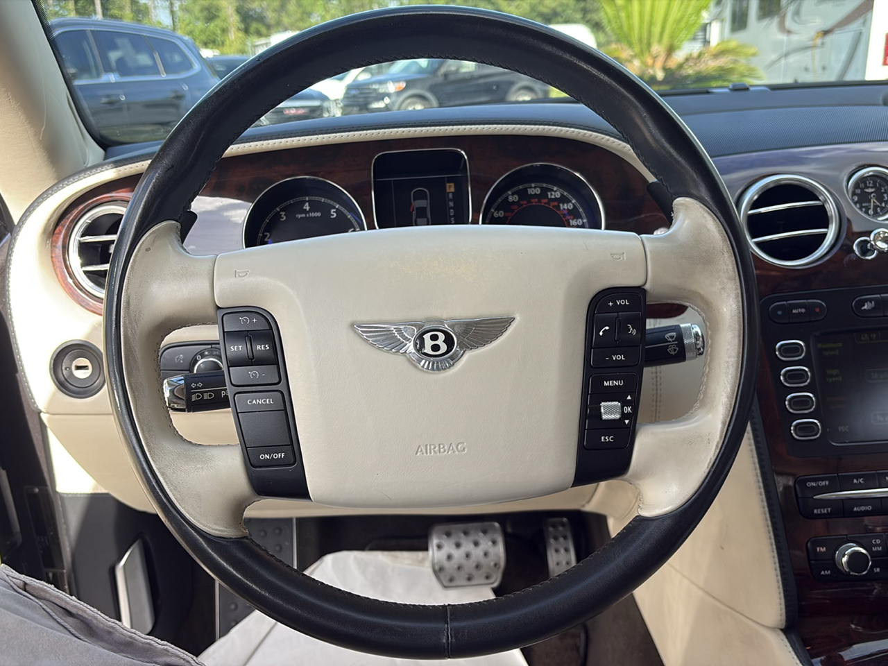 Bentley Continental Flying Spur 4dr Sdn 2009