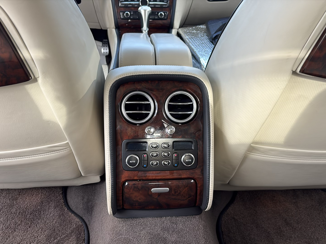 Bentley Continental Flying Spur 4dr Sdn 2009