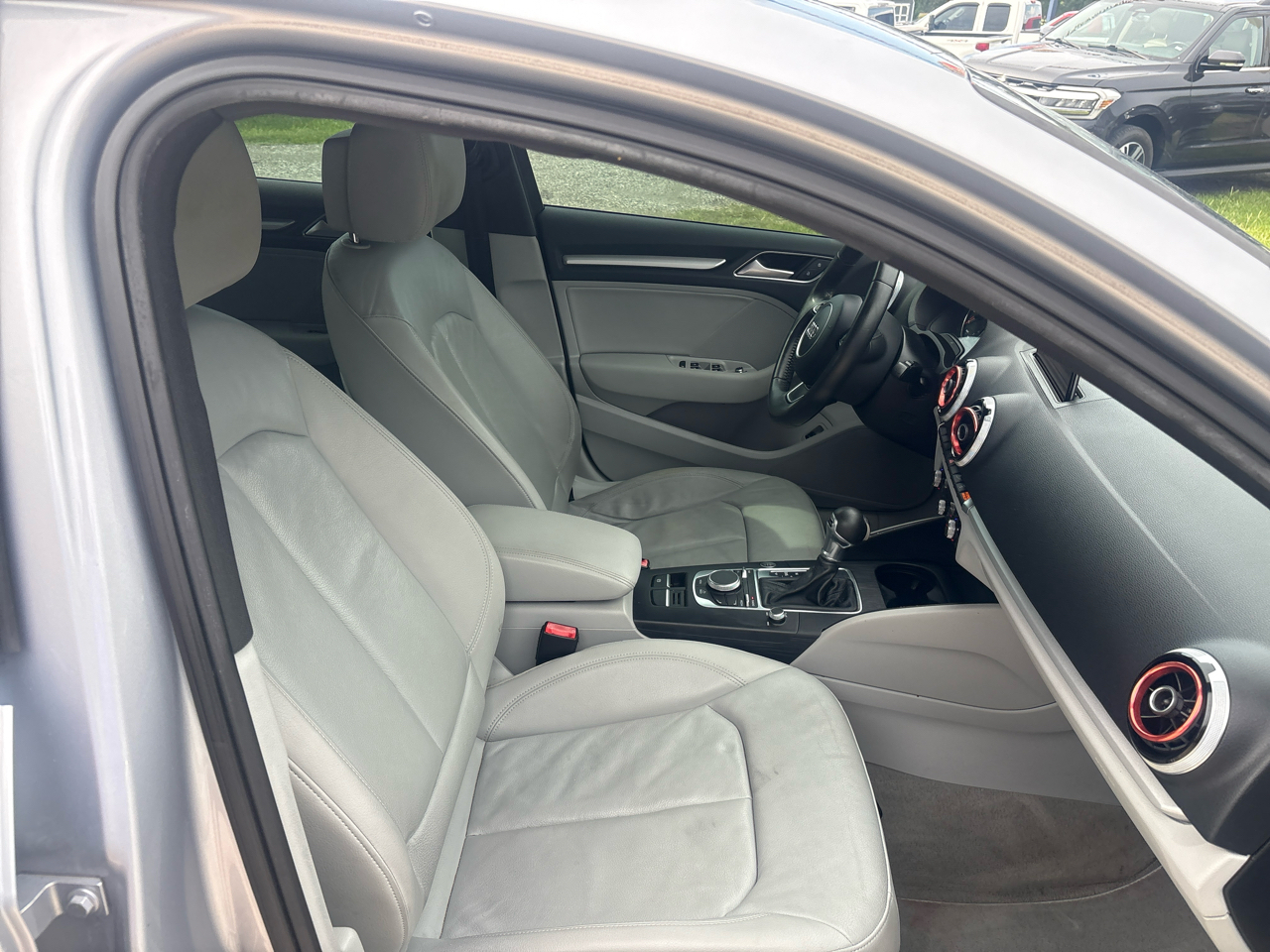 Audi A3 4dr Sdn FWD 1.8T Premium 2016