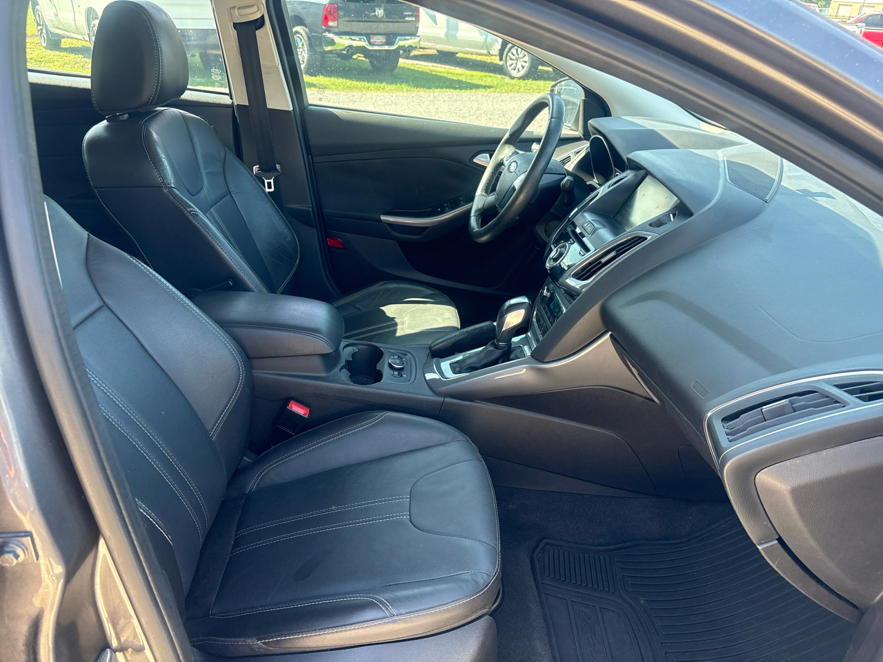 Ford Focus 5dr HB Titanium 2014