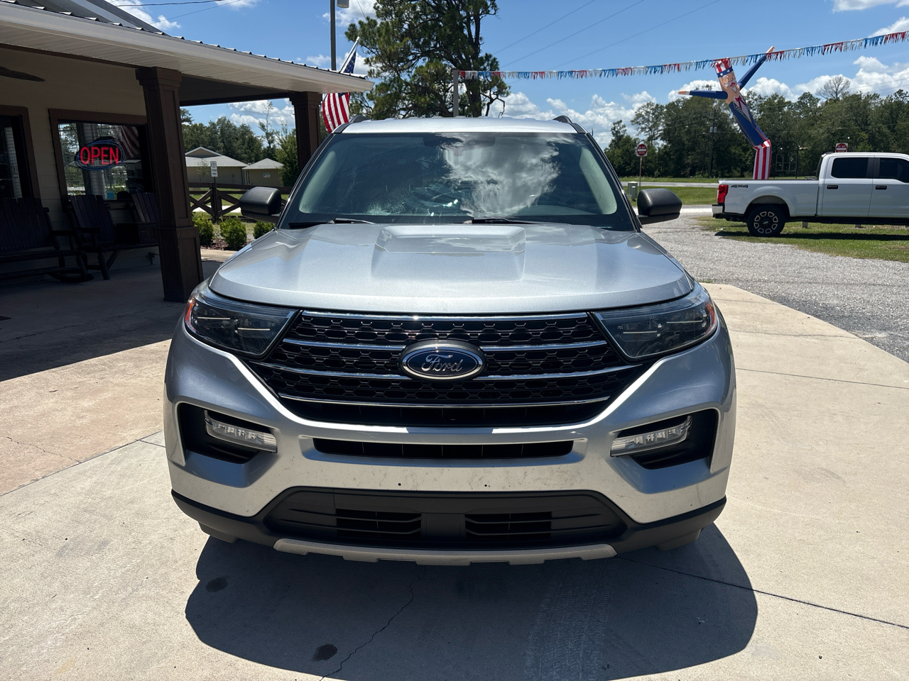 Ford Explorer XLT 4WD 2023