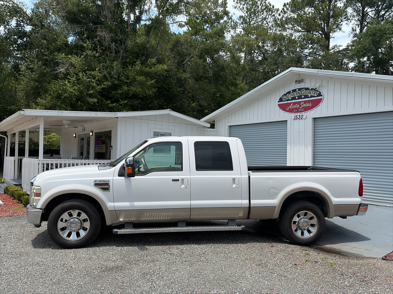 Ford Super Duty F-250 SRW 2WD Crew Cab 156" Lariat 2010