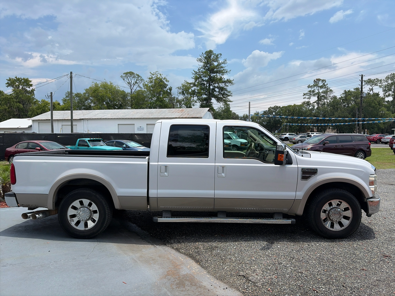Ford Super Duty F-250 SRW 2WD Crew Cab 156" Lariat 2010