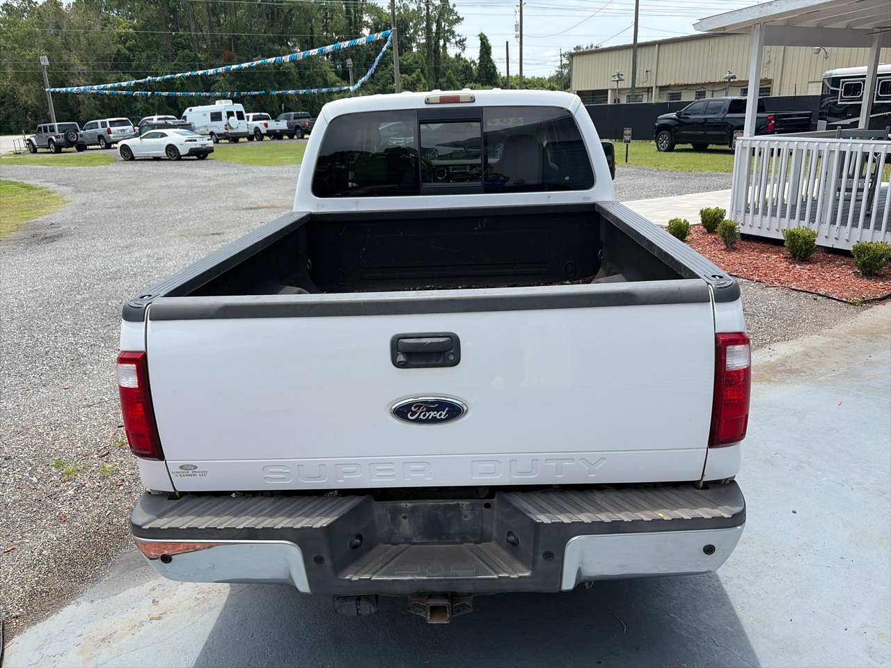Ford Super Duty F-250 SRW 2WD Crew Cab 156" Lariat 2010