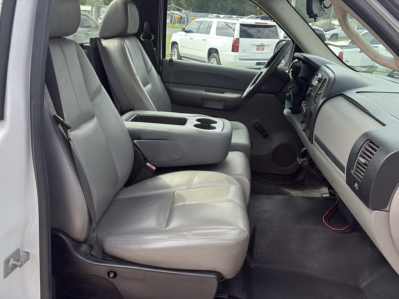 GMC Sierra 1500 2WD Reg Cab 133.0" Work Truck 2008