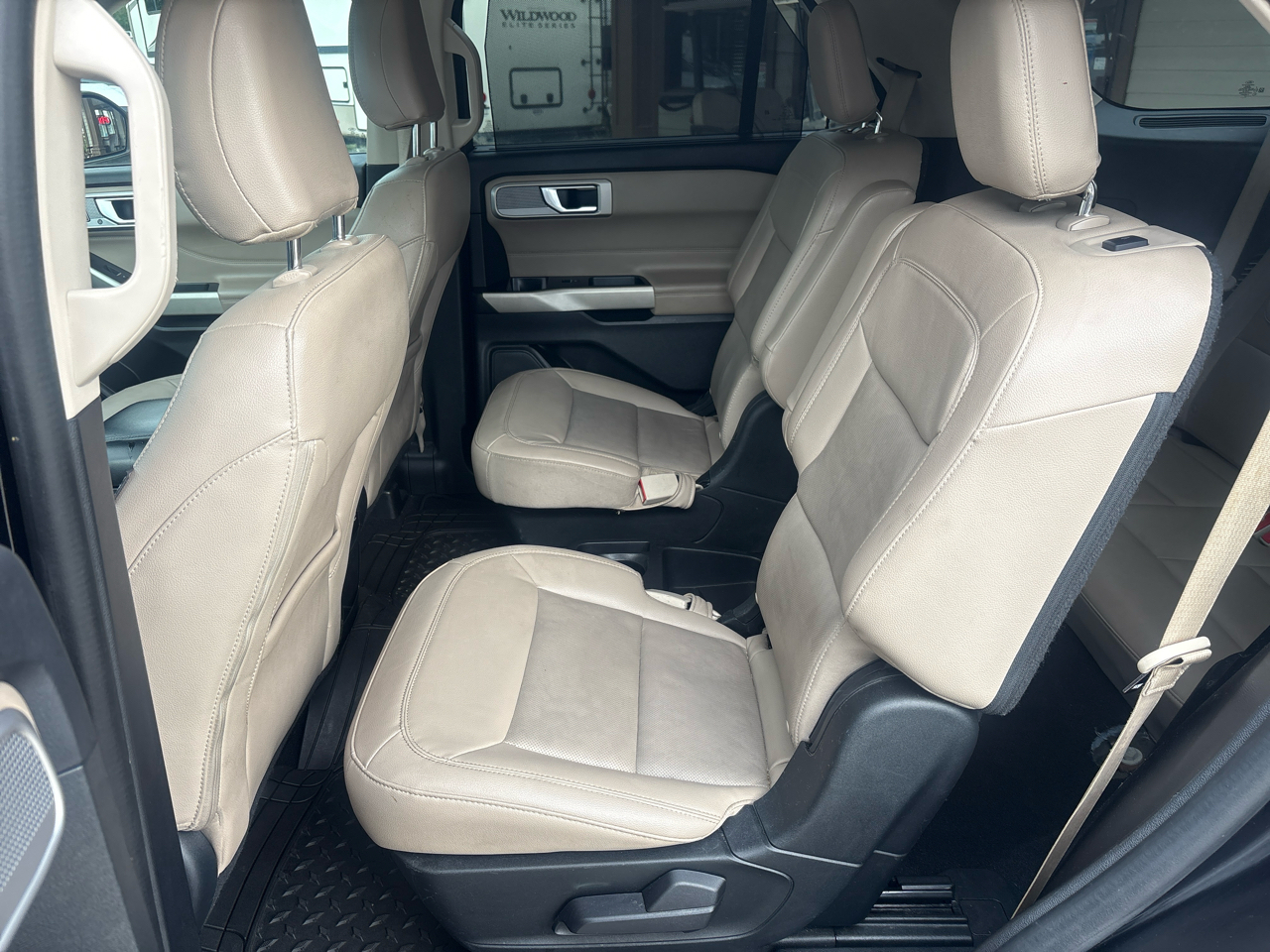 Ford Explorer Limited RWD 2021