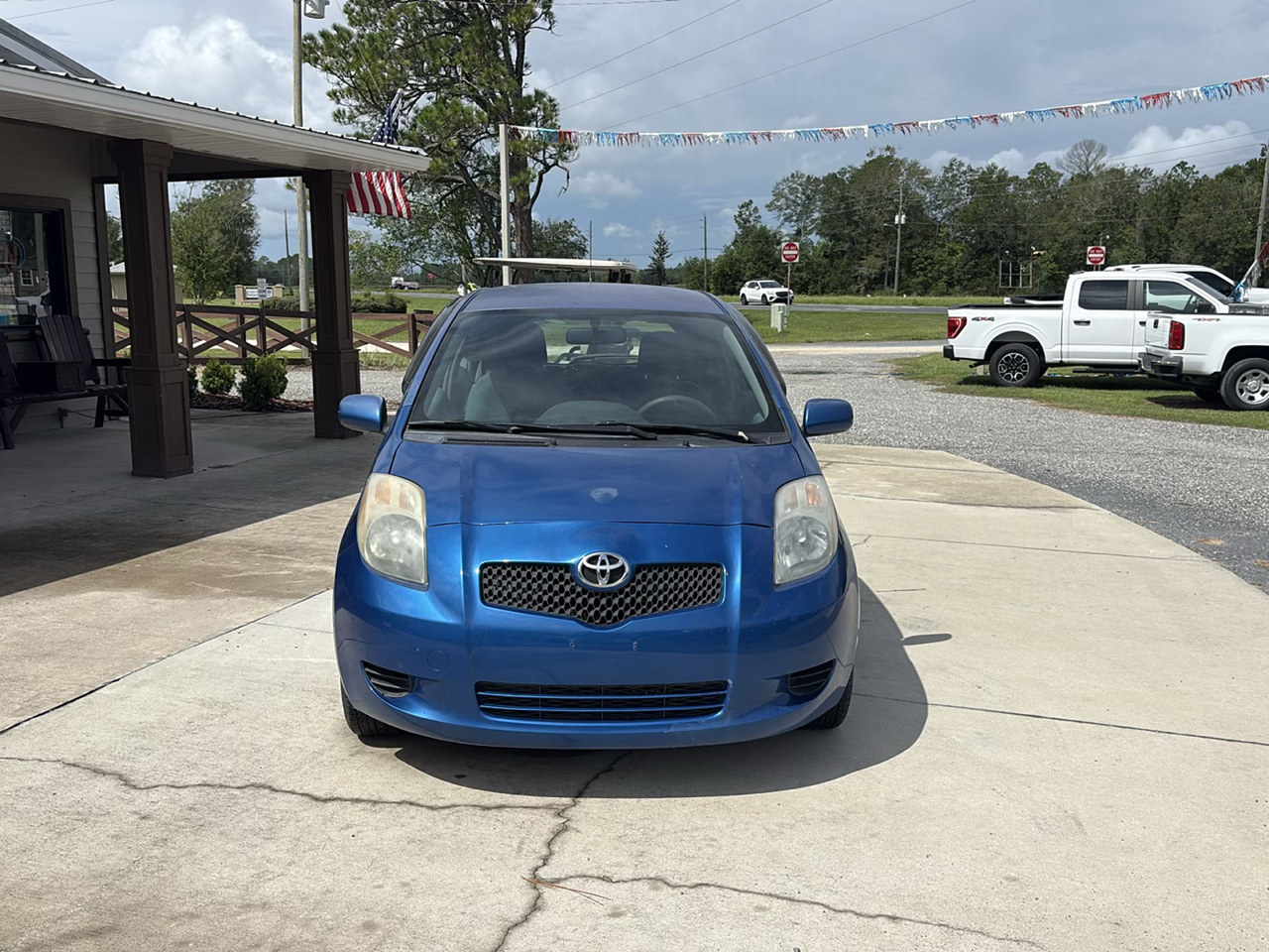 Toyota Yaris 3dr HB Man (Natl) 2008
