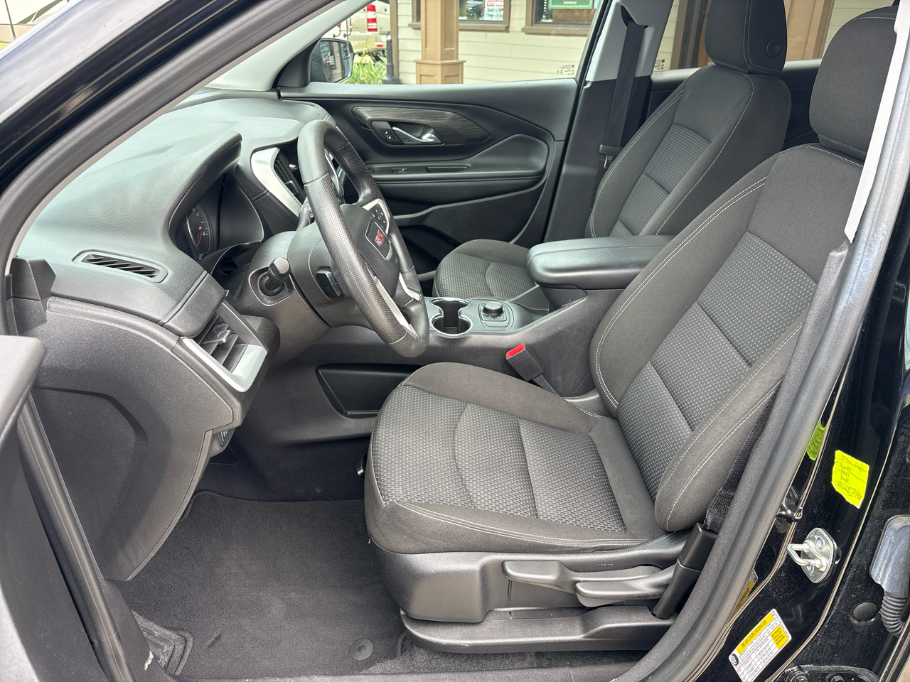 GMC Terrain FWD 4dr SLE 2024