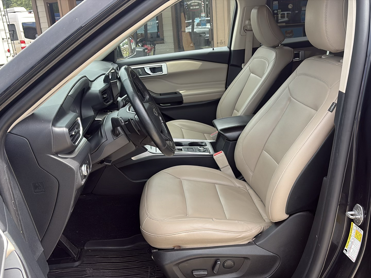 Ford Explorer XLT 4WD 2020