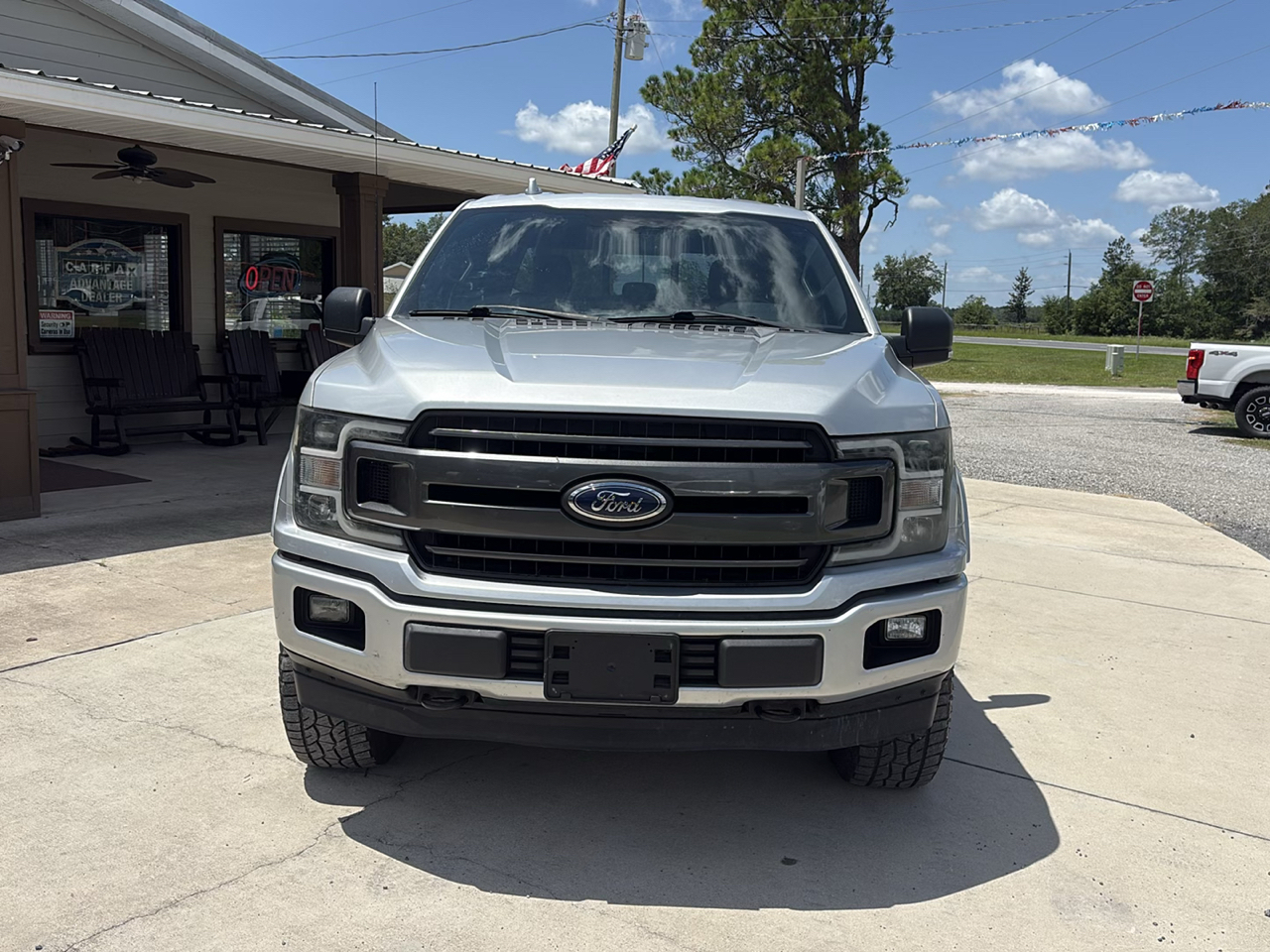 Ford F-150 4WD SuperCrew 145" XLT 2018