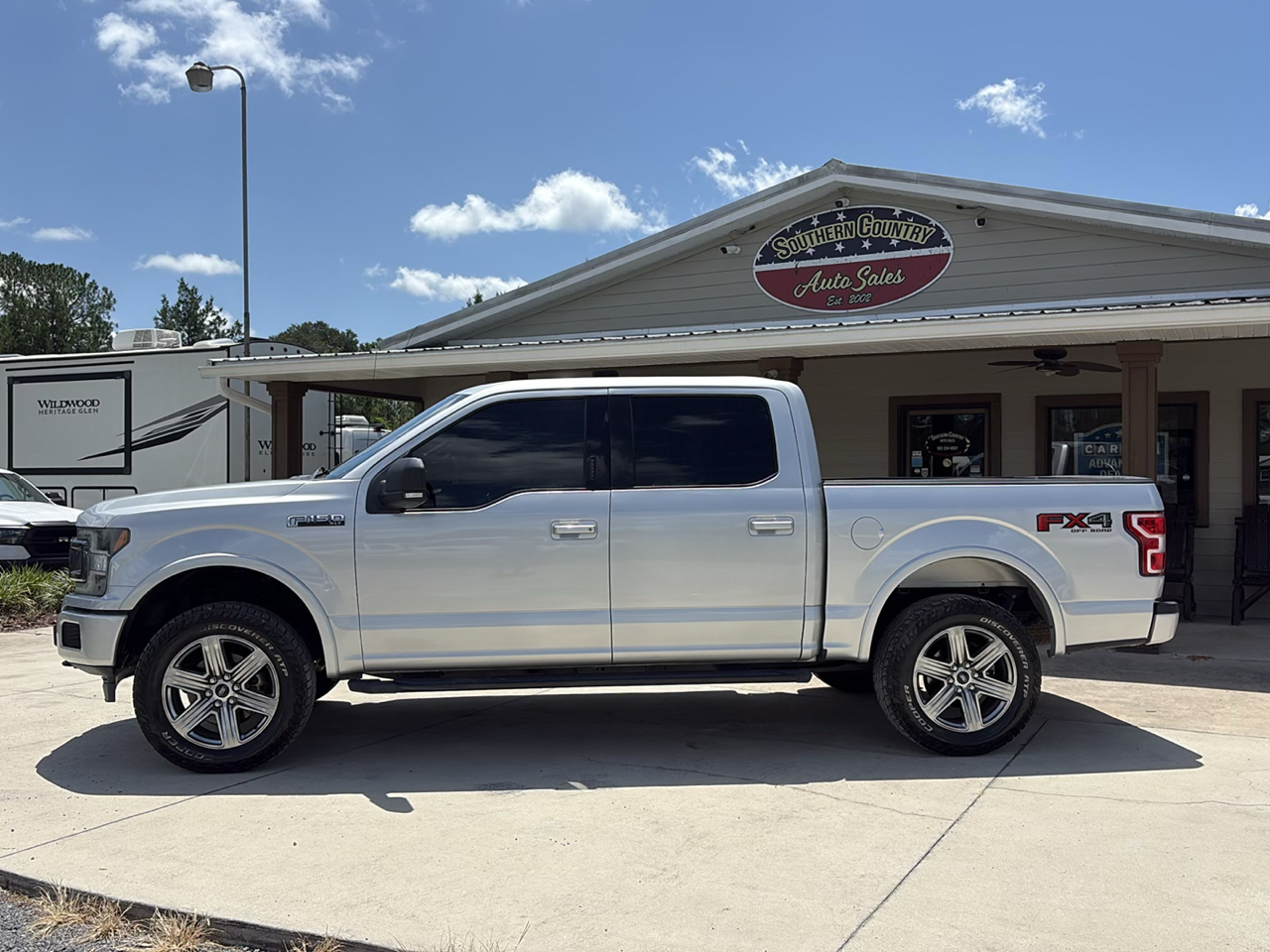 Ford F-150 4WD SuperCrew 145" XLT 2018