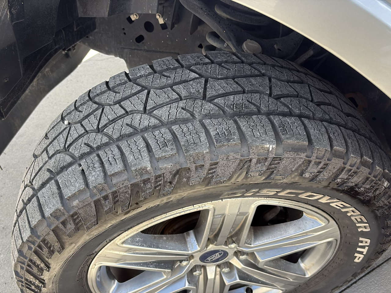 Ford F-150 4WD SuperCrew 145" XLT 2018