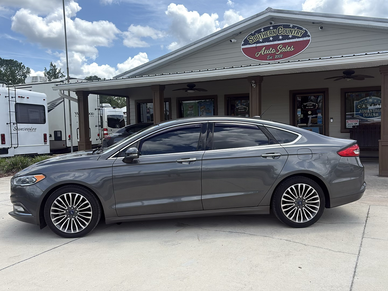 Ford Fusion SE FWD 2017