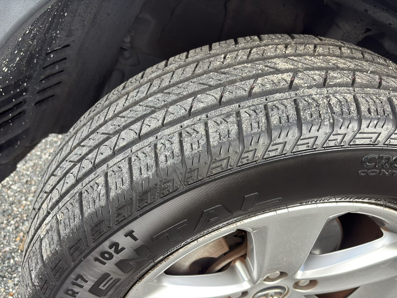 Toyota RAV4 FWD 4dr XLE (Natl) 2015