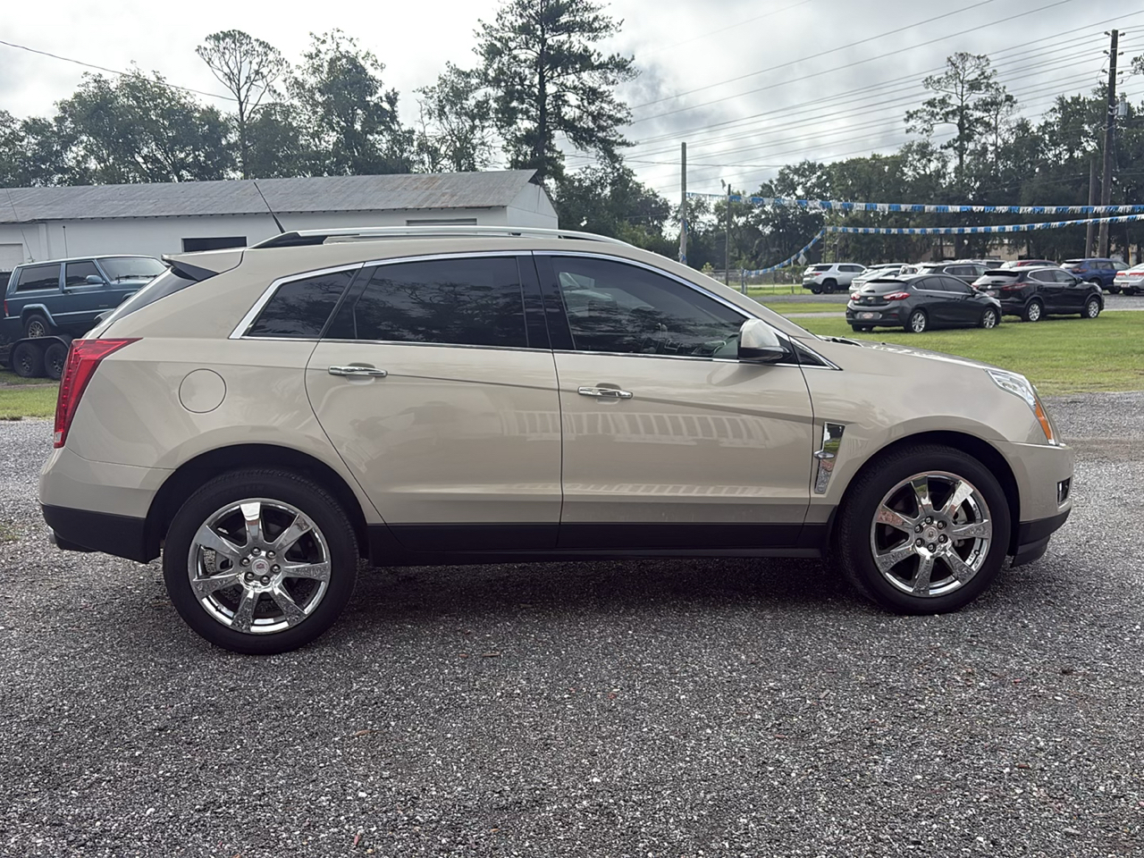 Cadillac SRX FWD 4dr Performance Collection 2011