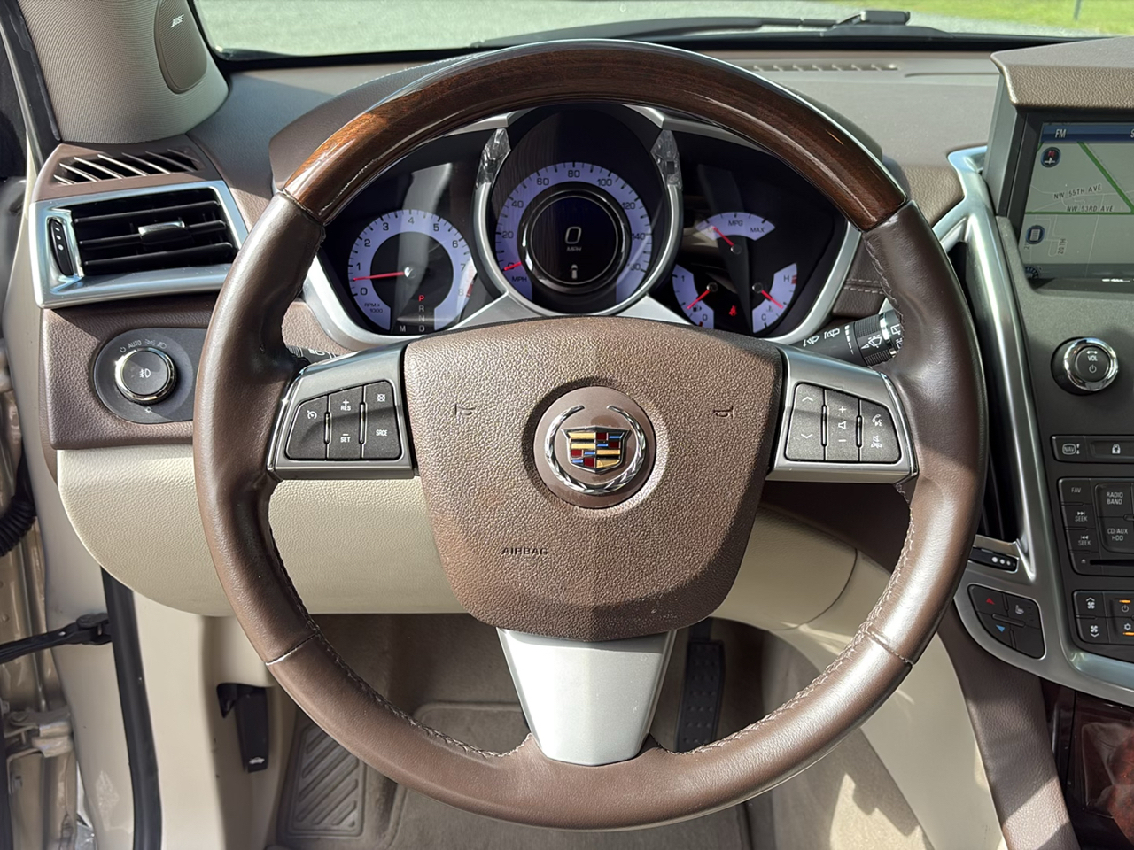 Cadillac SRX FWD 4dr Performance Collection 2011