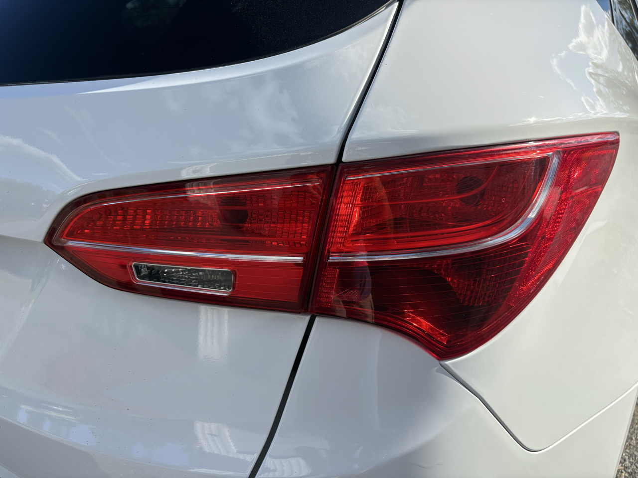 Hyundai Santa Fe FWD 4dr 2.0T Sport 2013