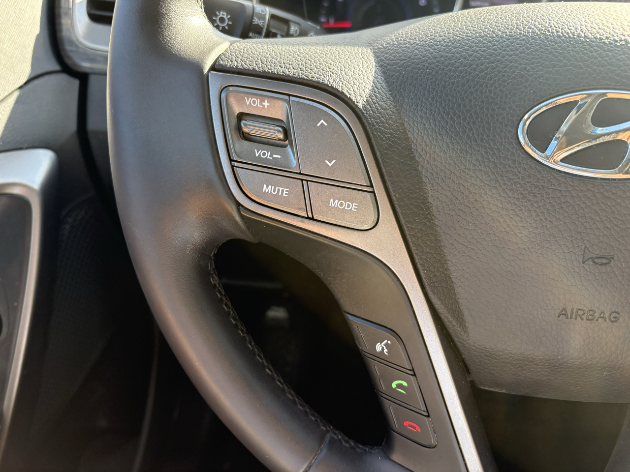 Hyundai Santa Fe FWD 4dr 2.0T Sport 2013