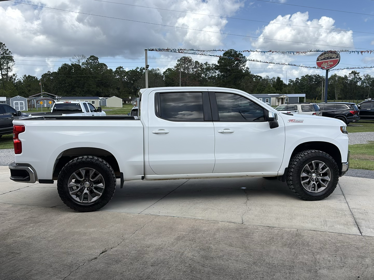 Chevrolet Silverado 1500 4WD Crew Cab 147" LT w/1LT 2021