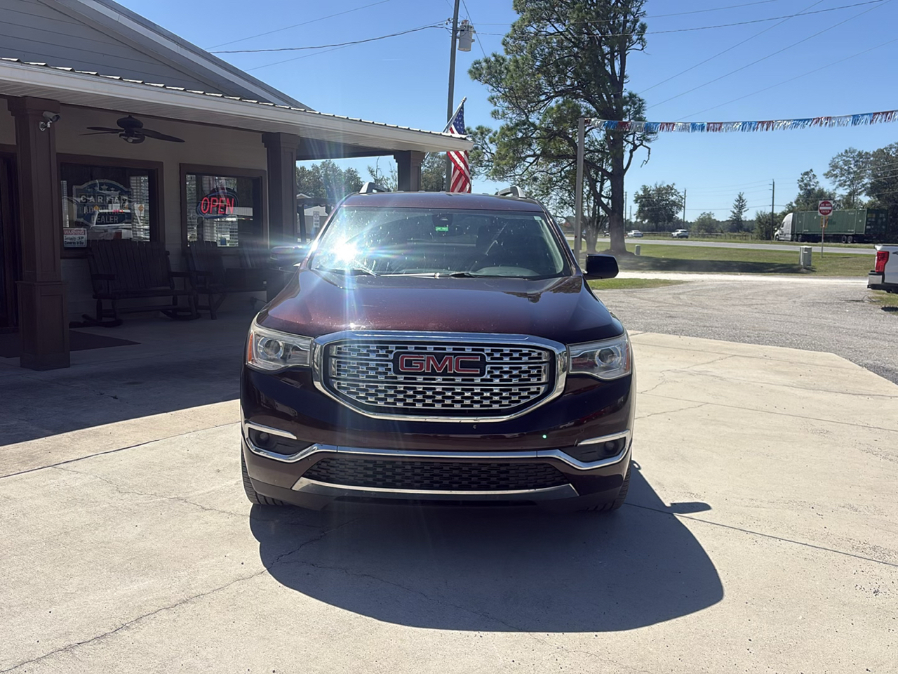 GMC Acadia FWD 4dr Denali 2017