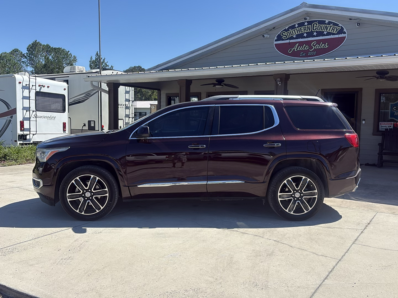 GMC Acadia FWD 4dr Denali 2017