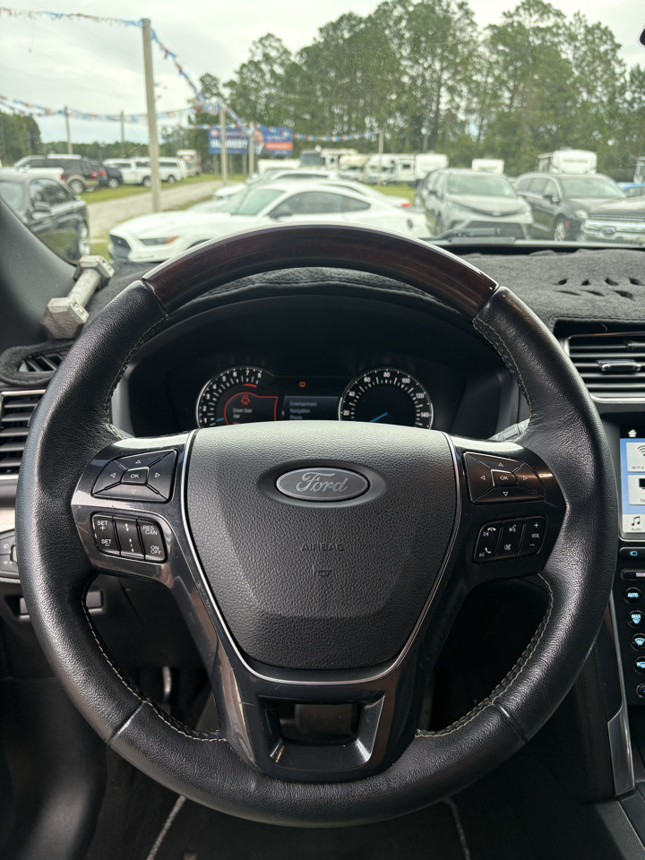 Ford Explorer Platinum 4WD 2018
