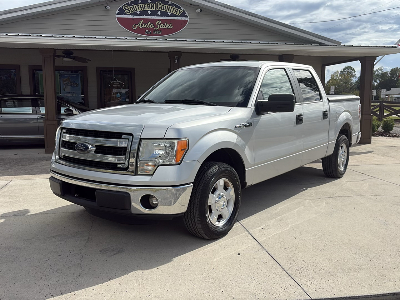 Ford F-150 2WD SuperCrew 145" XLT 2013