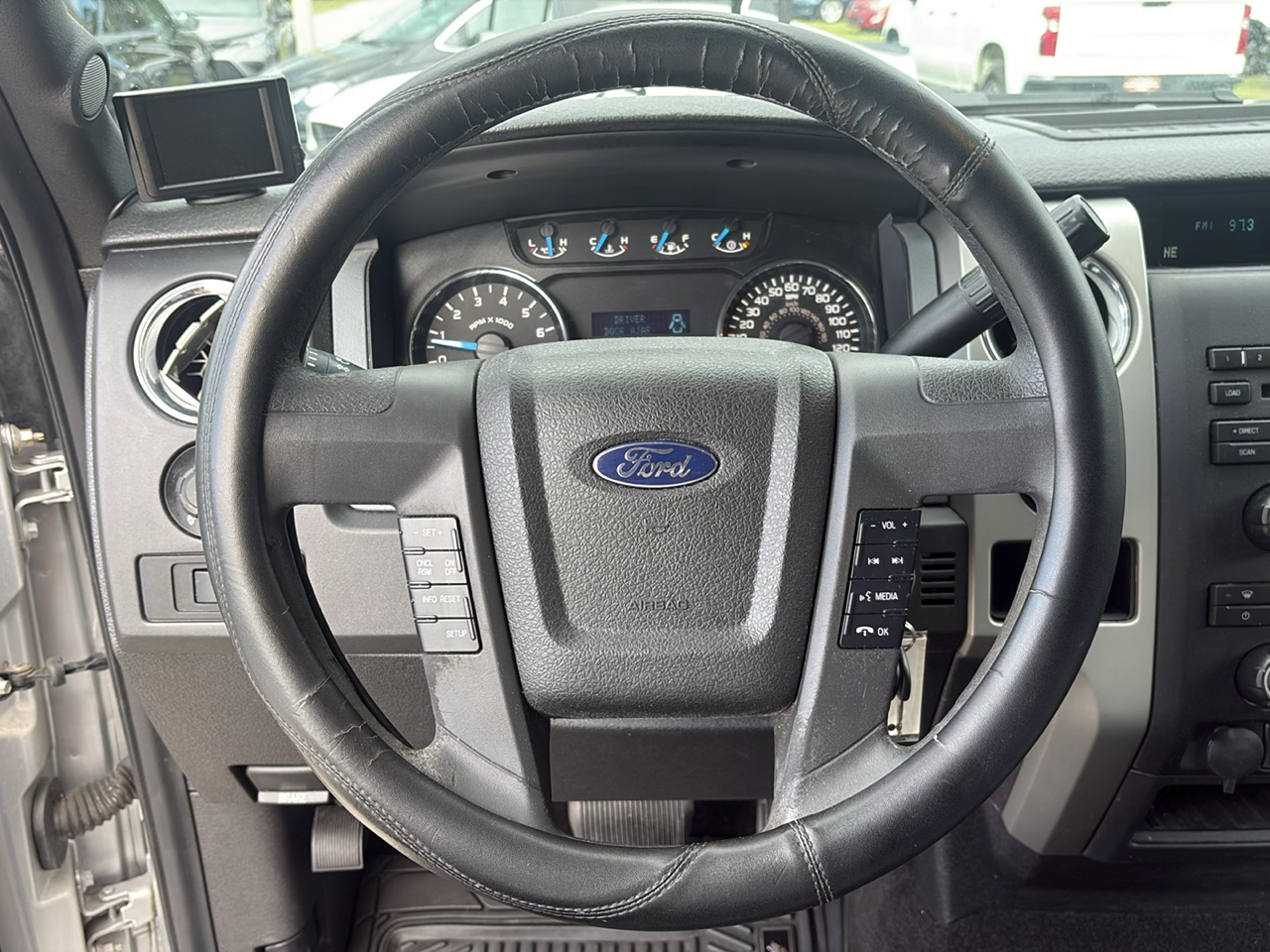 Ford F-150 2WD SuperCrew 145" XLT 2013