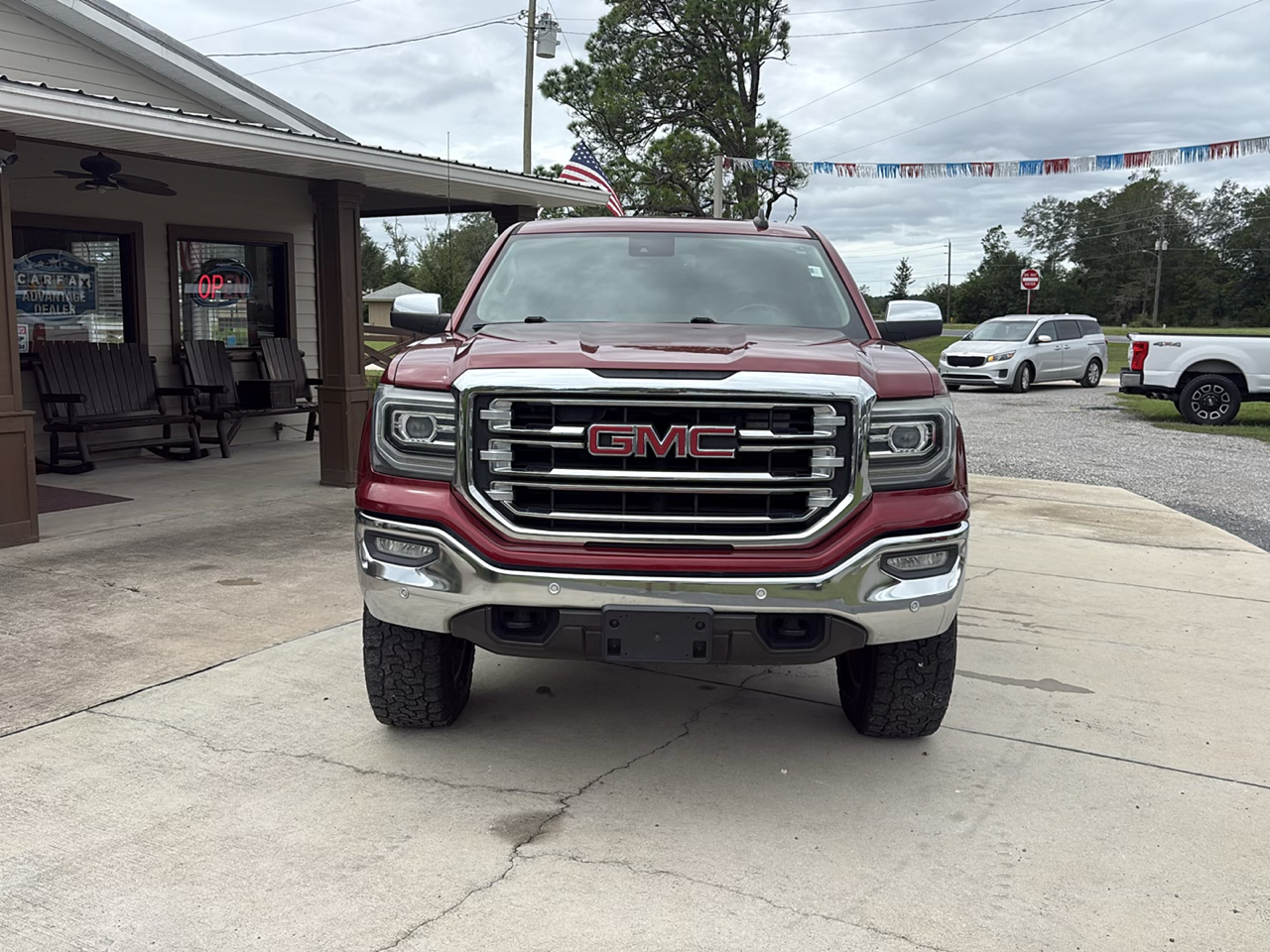 GMC Sierra 1500 4WD Crew Cab 153.0" SLT 2018