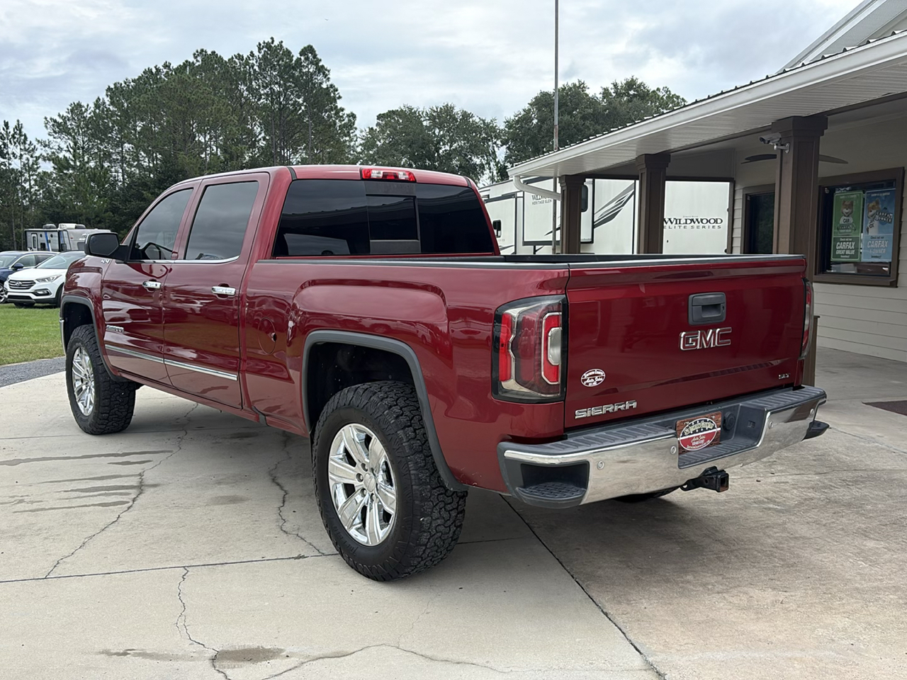 GMC Sierra 1500 4WD Crew Cab 153.0" SLT 2018