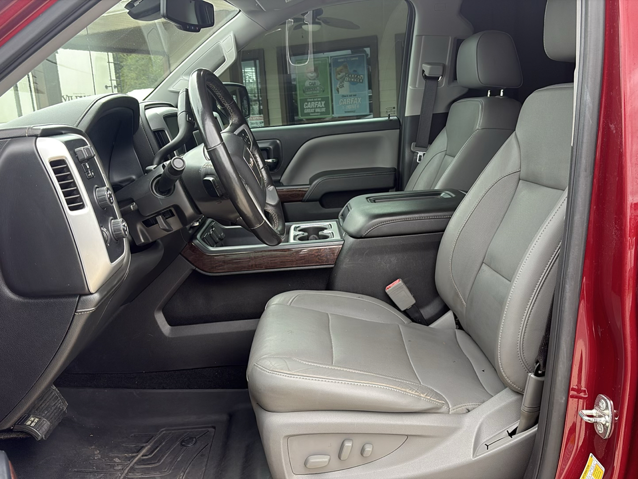 GMC Sierra 1500 4WD Crew Cab 153.0" SLT 2018
