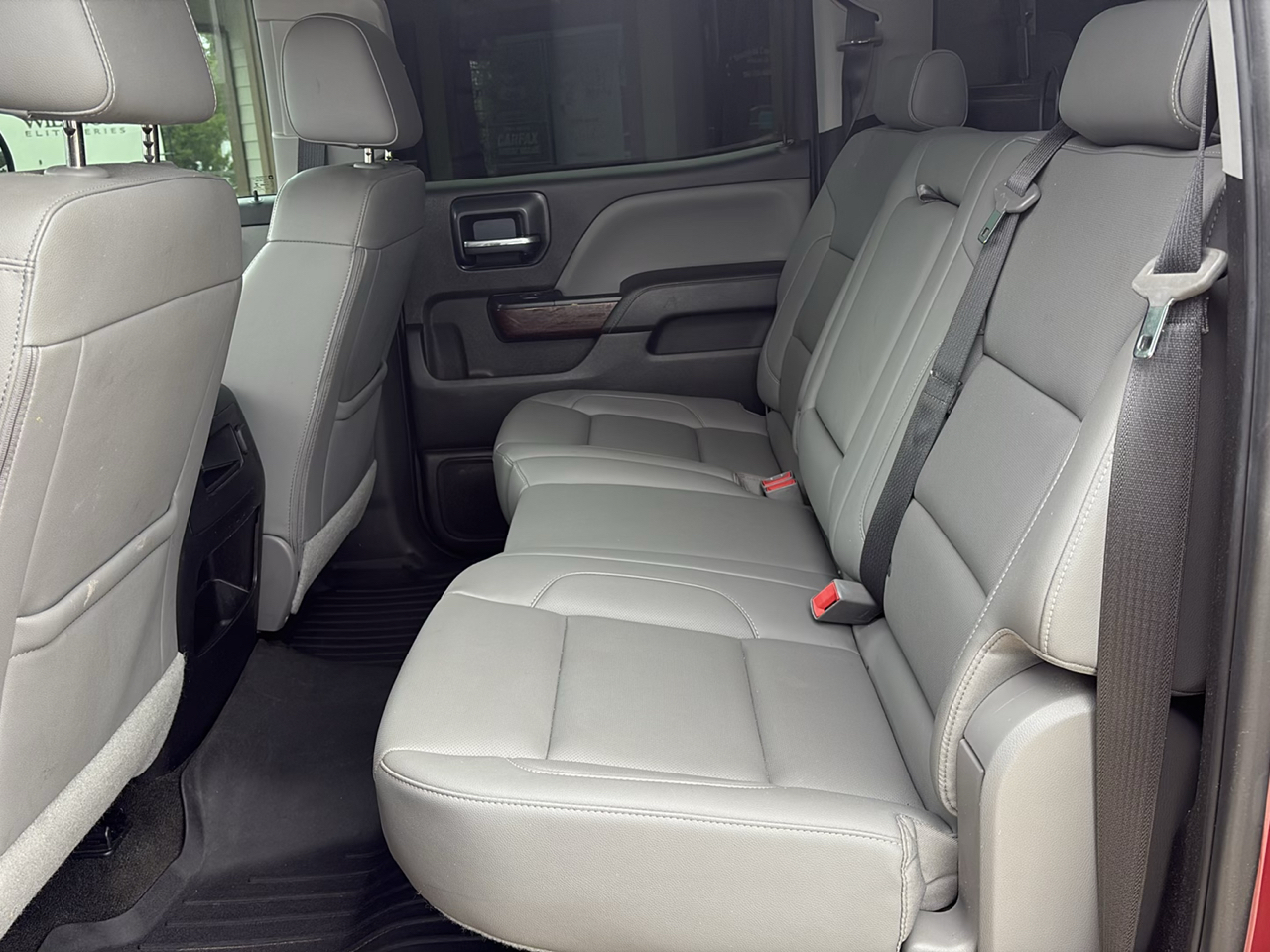 GMC Sierra 1500 4WD Crew Cab 153.0" SLT 2018