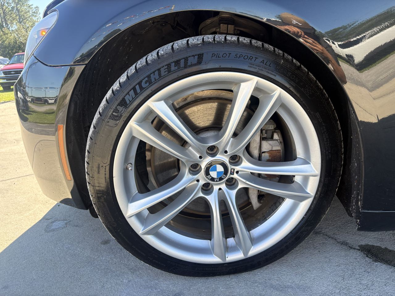 BMW 7 Series 4dr Sdn 750Li 2011