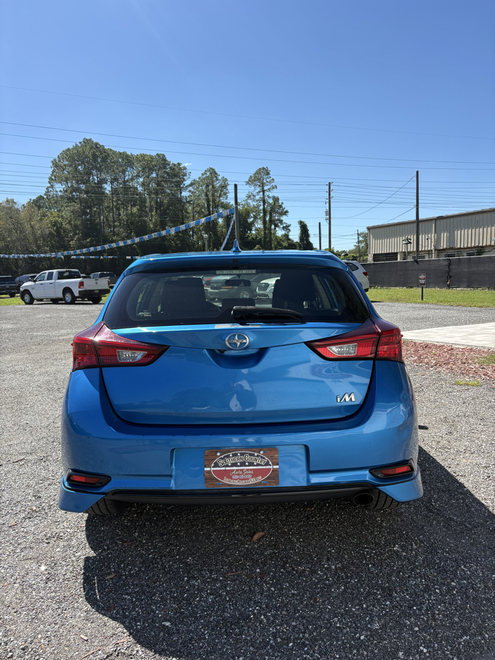 Scion iM 5dr HB Man (Natl) 2016