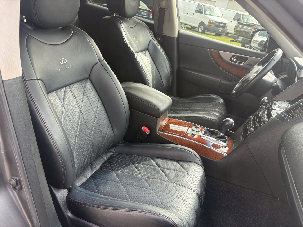 Infiniti FX37 RWD 4dr 2013