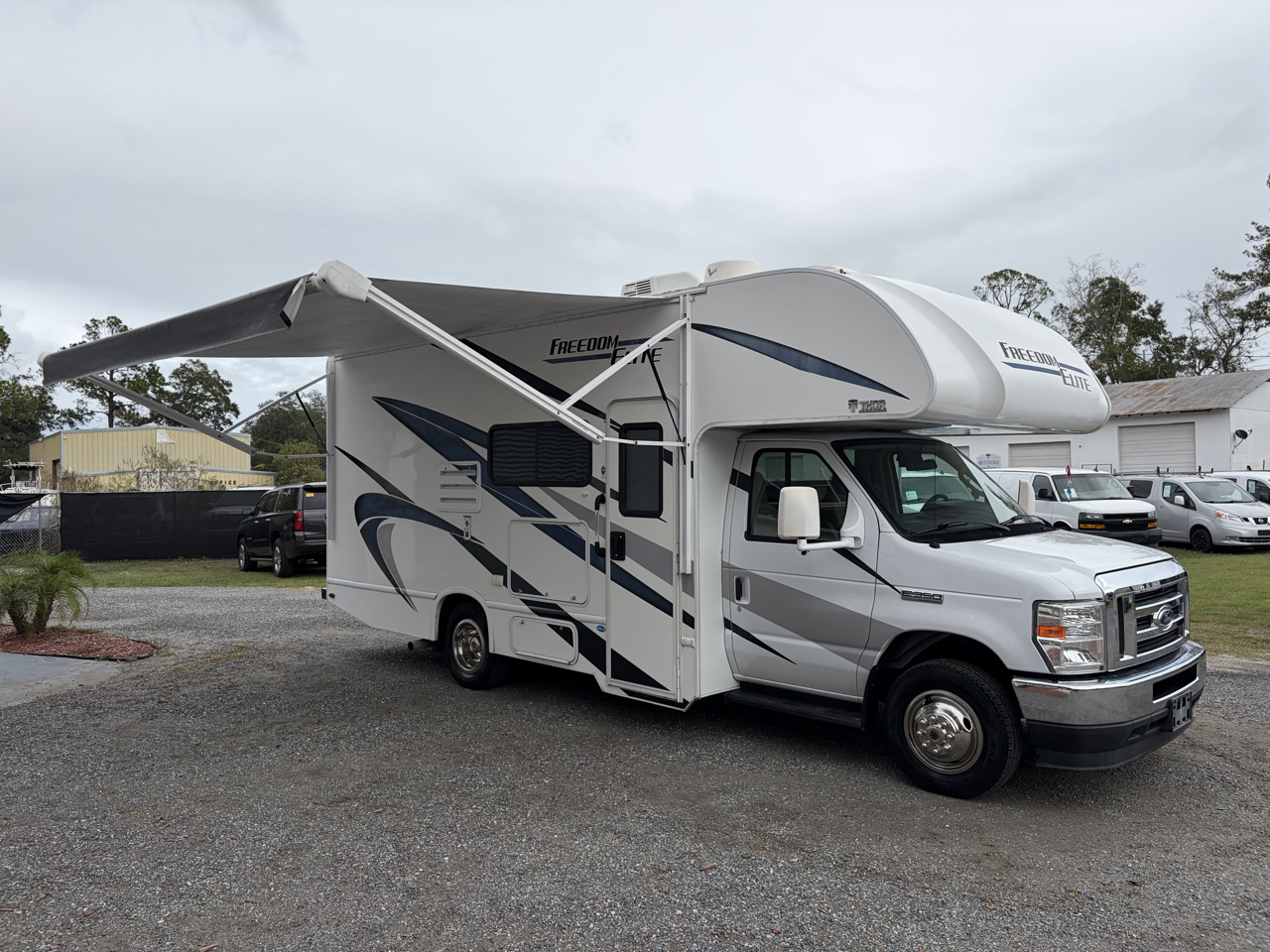 Thor Motor Coach Freedom Elite  2022