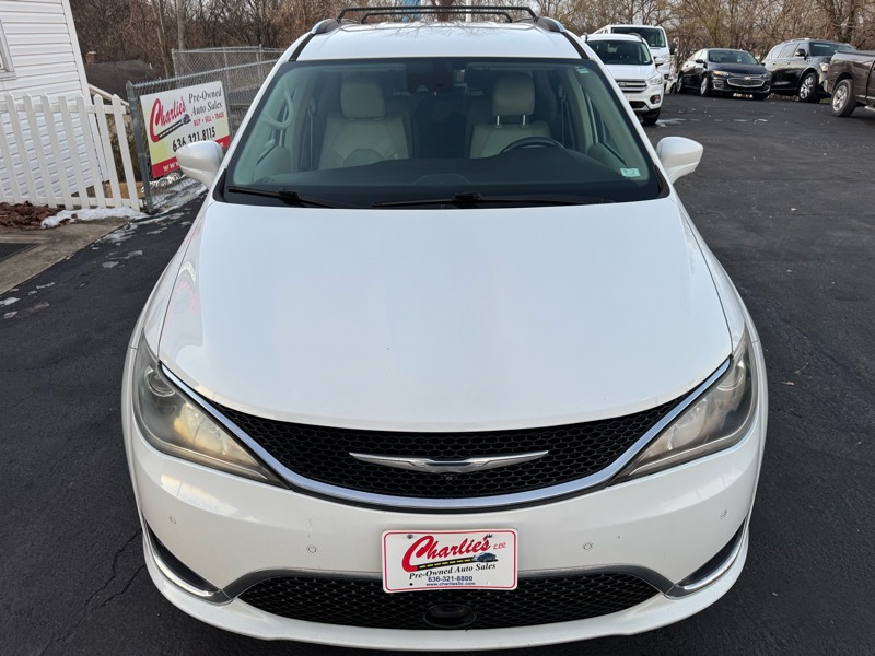 Chrysler Pacifica Touring-L Plus 2018