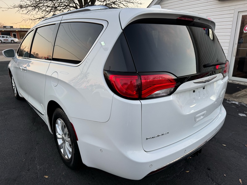 Chrysler Pacifica Touring-L Plus 2018
