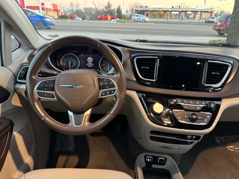 Chrysler Pacifica Touring-L Plus 2018