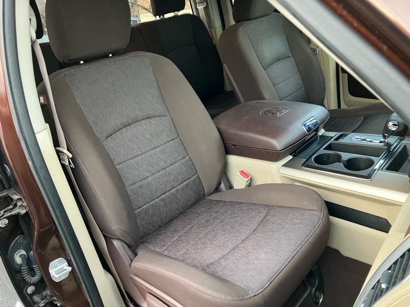 RAM 1500 Big Horn Quad Cab 4WD 2013